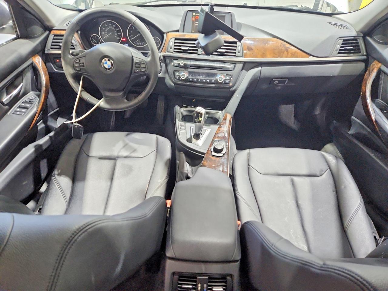 2013 BMW Seria 3 328i - zdjęcie 8