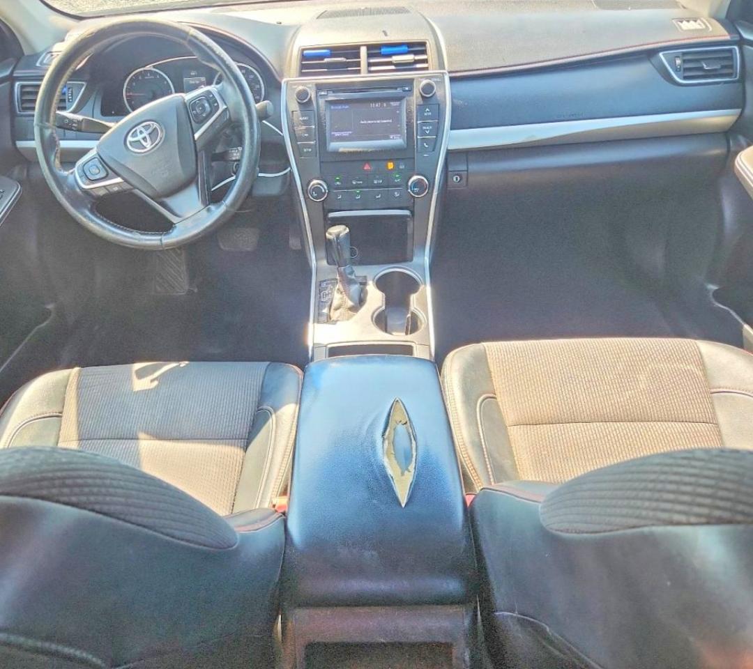 2017 Toyota Camry Se - zdjęcie 8