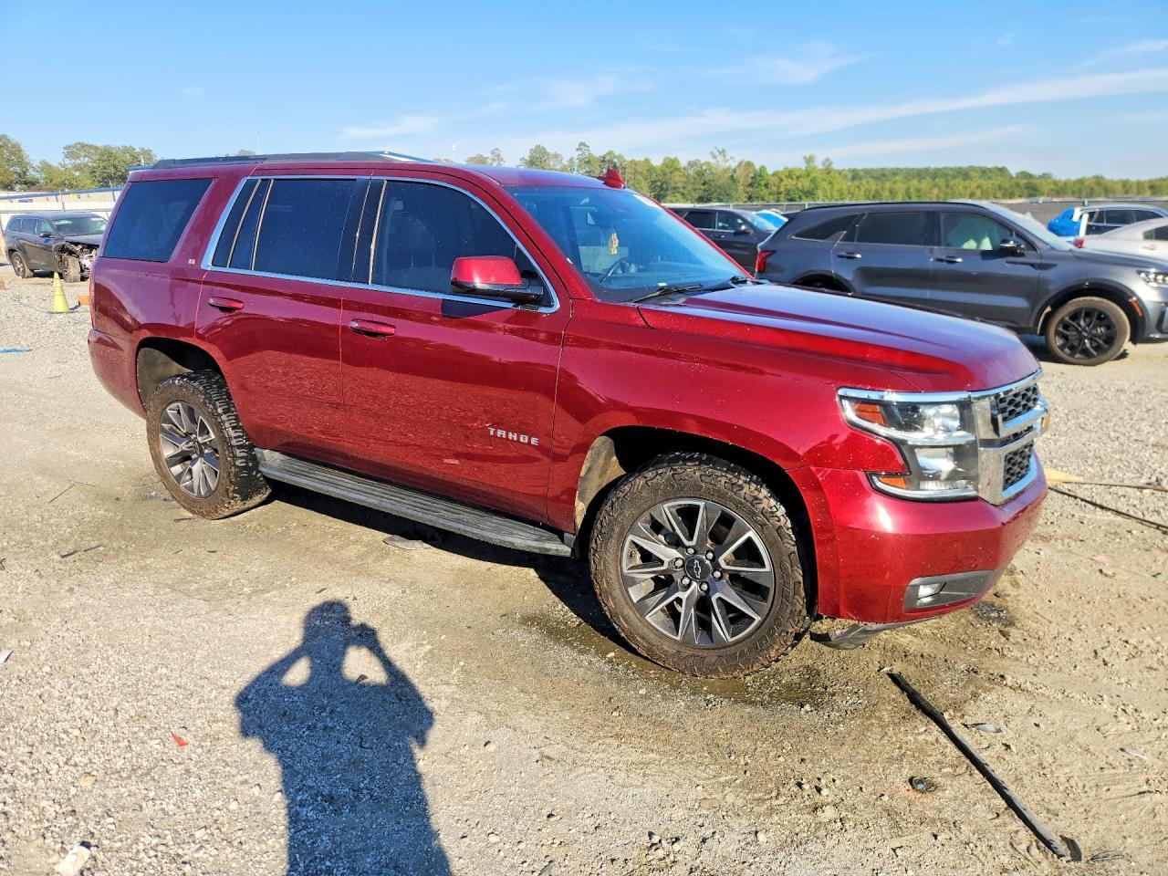 2019 Chevrolet Tahoe C1500 Lt - zdjęcie 4