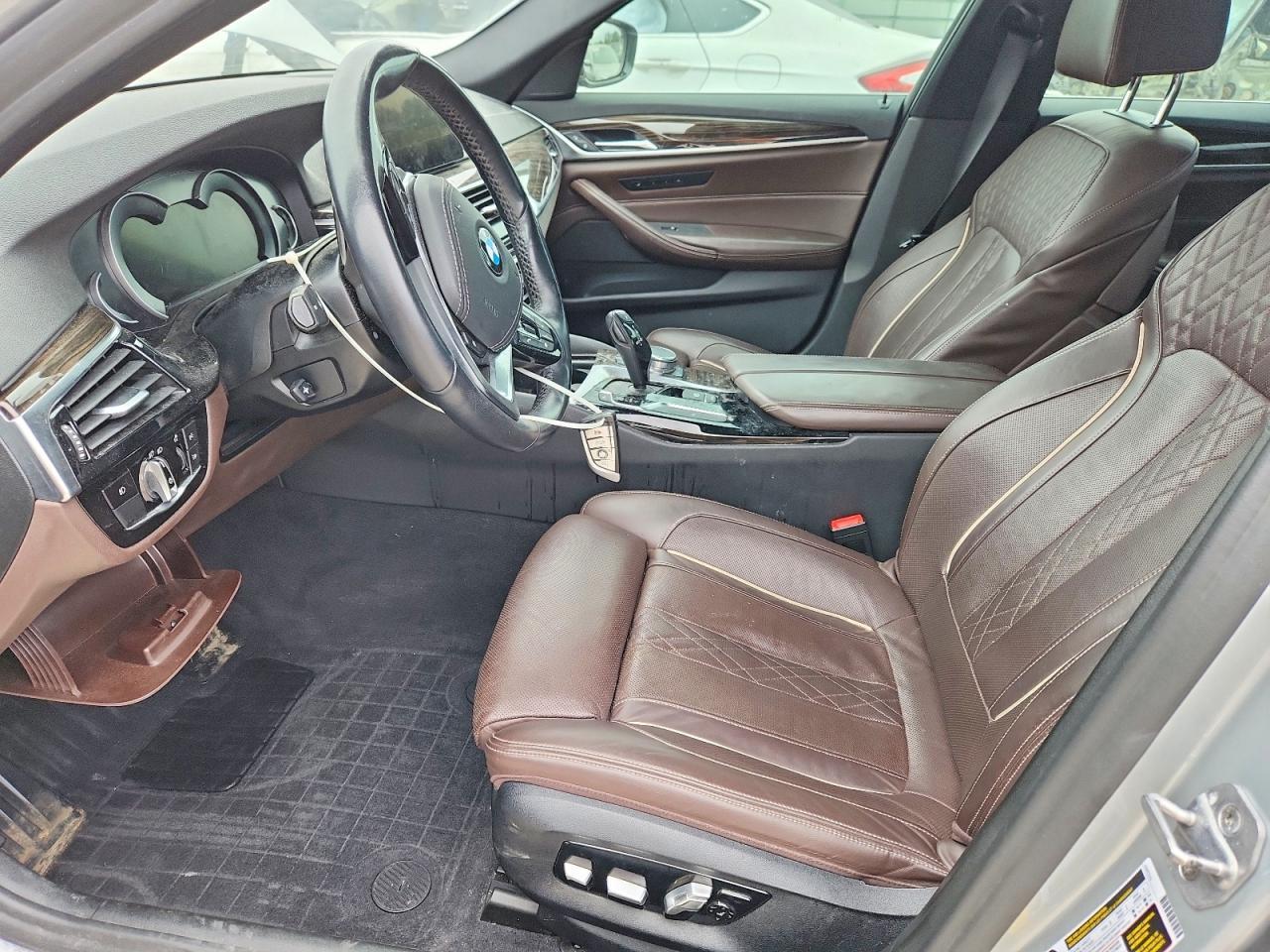 2018 BMW Seria 5 530i - zdjęcie 7