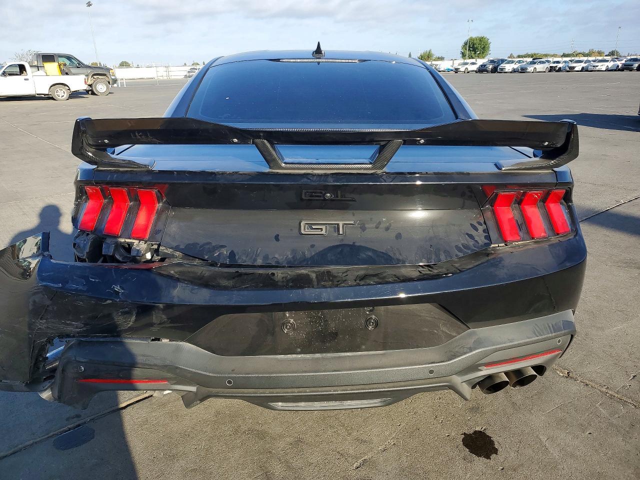 2025 Ford Mustang Gt - zdjęcie 6