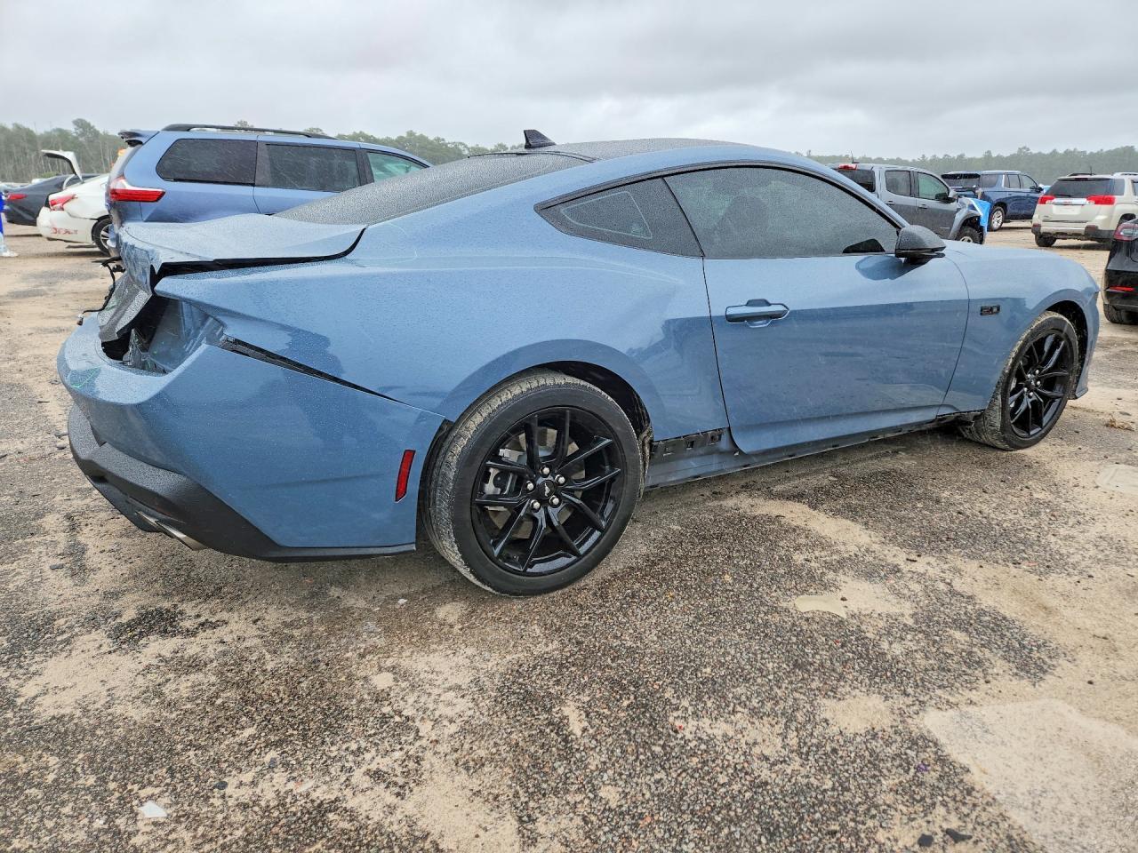 2024 Ford Mustang Gt - zdjęcie 3