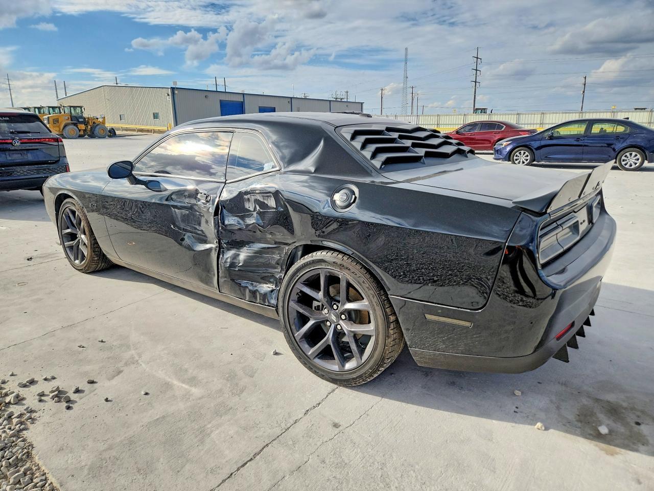 2023 Dodge Challenger R/T - zdjęcie 2