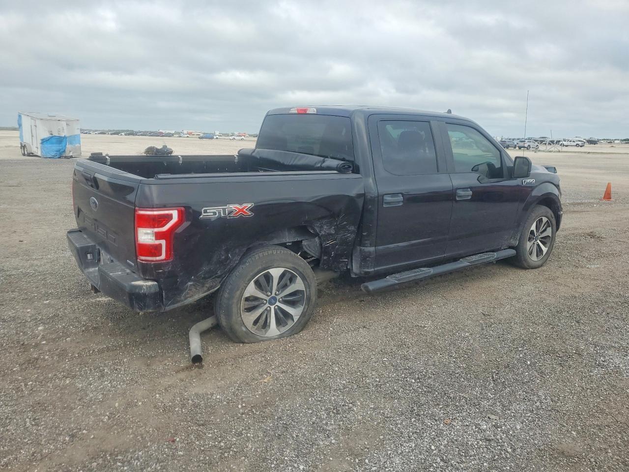 2020 Ford F150 Supercrew - zdjęcie 3