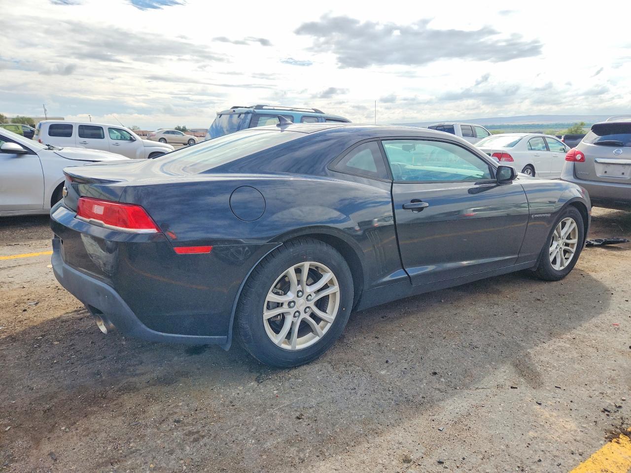 2015 Chevrolet Camaro Ls - zdjęcie 3