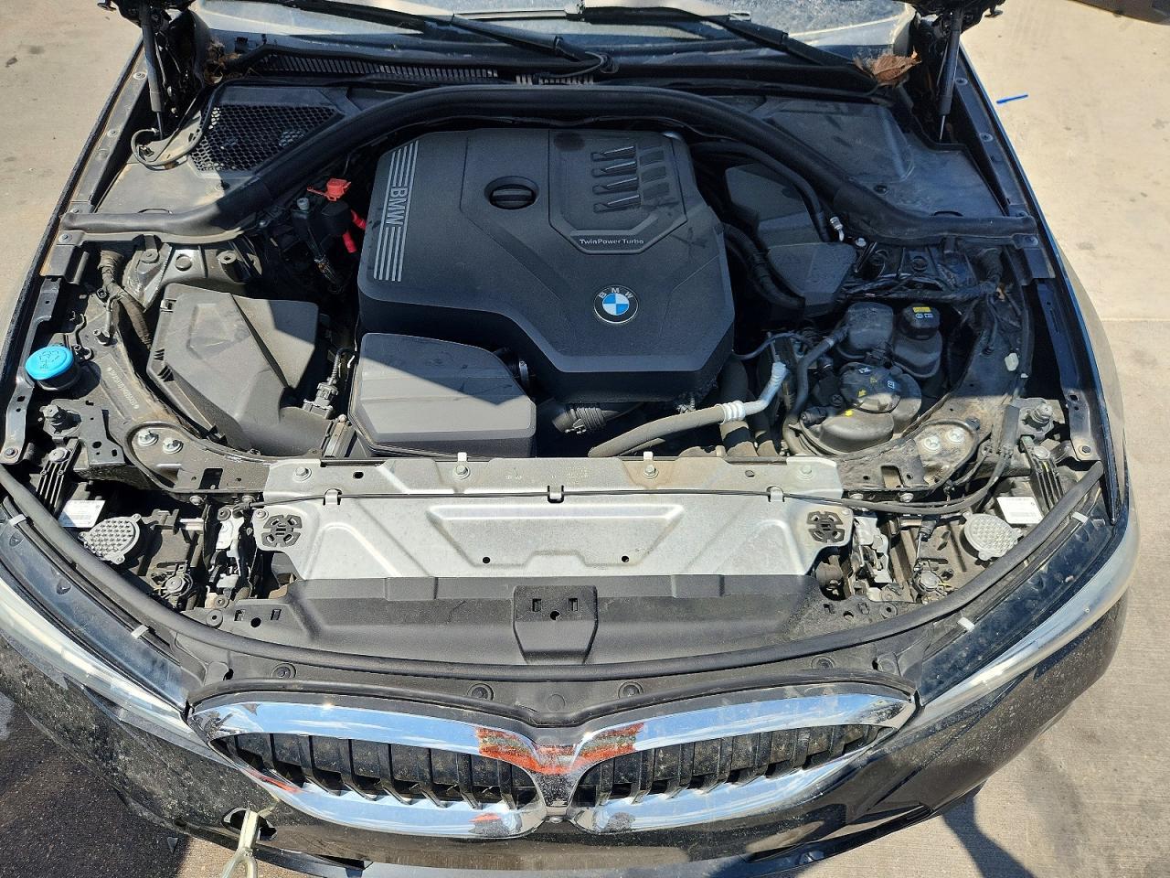 2021 BMW 330I - zdjęcie 11