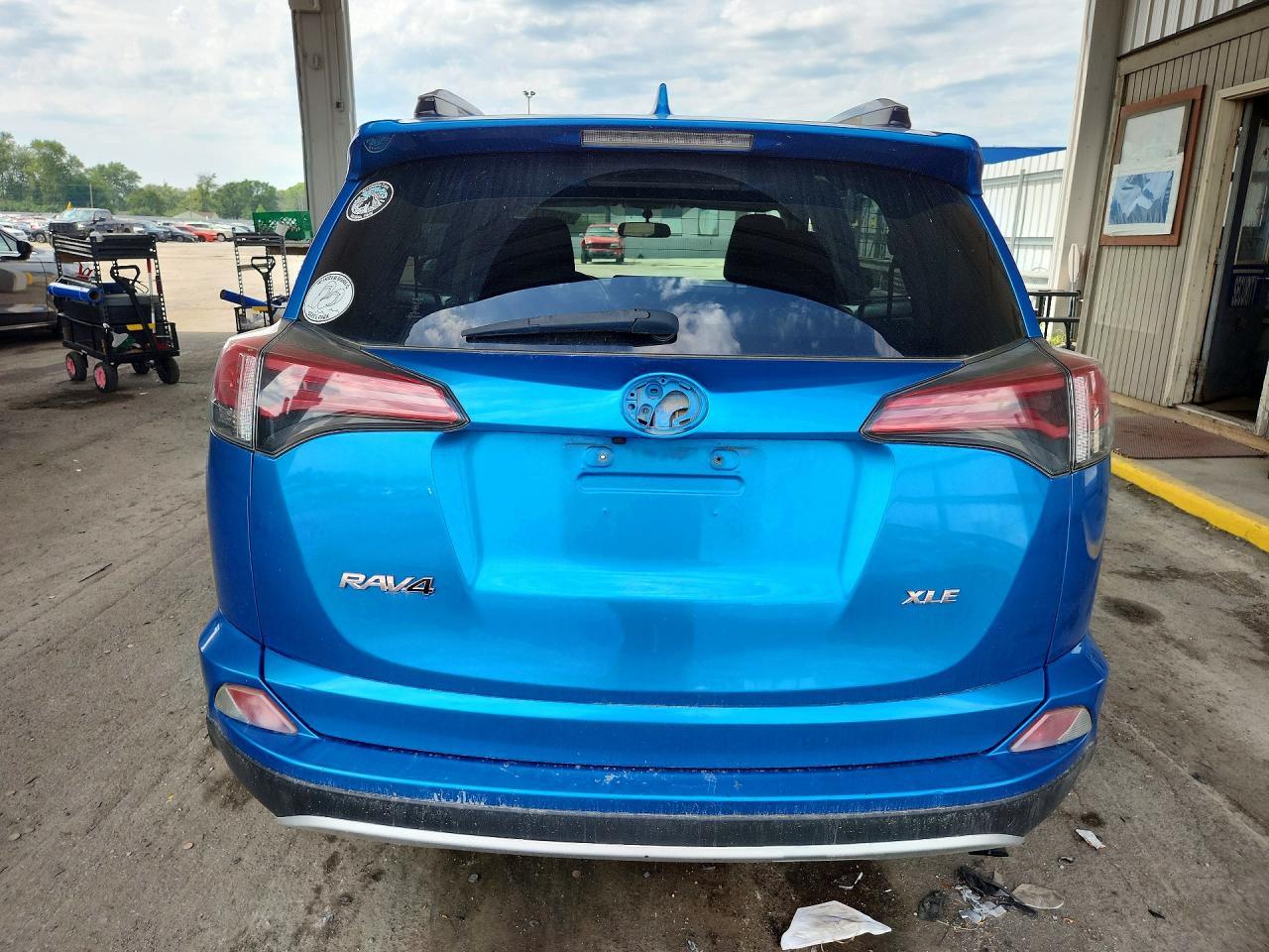 2016 Toyota Rav4 Xle - zdjęcie 6