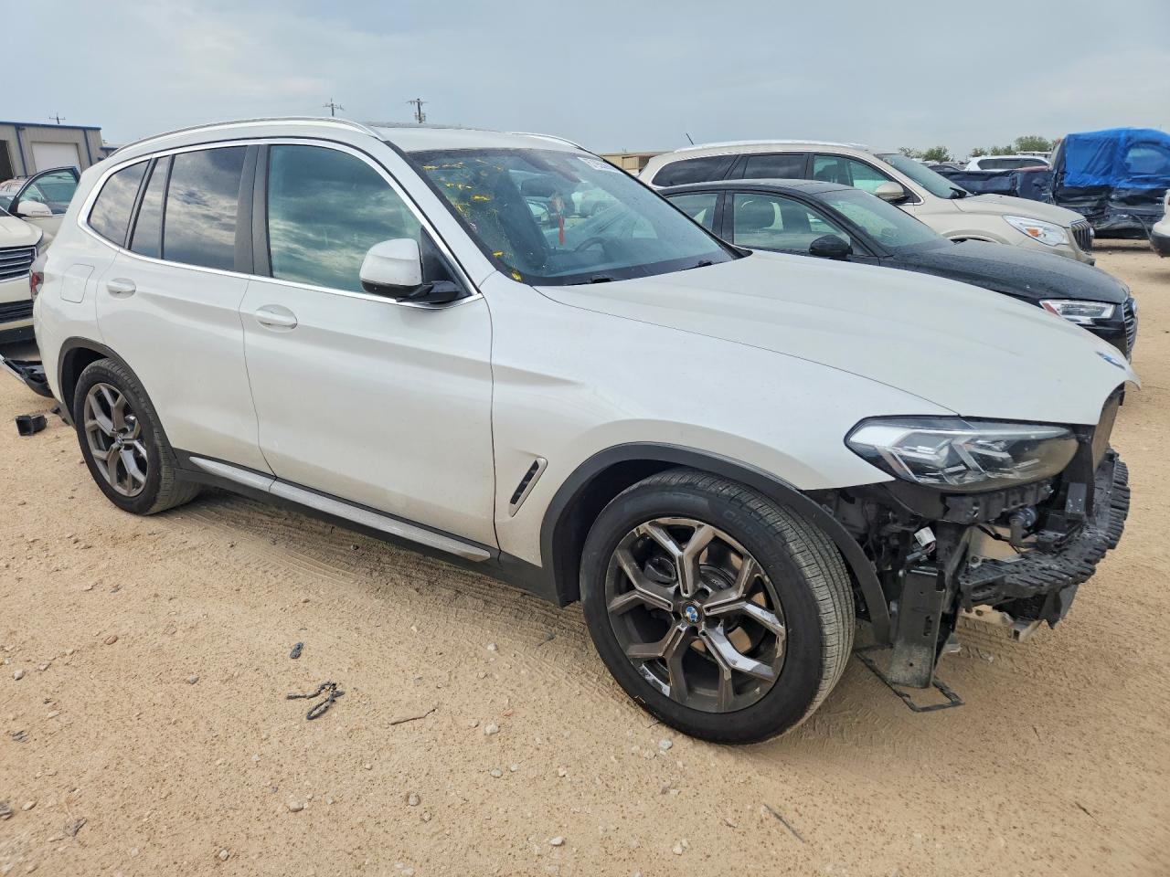 2023 BMW X3 xDrive30I - zdjęcie 4