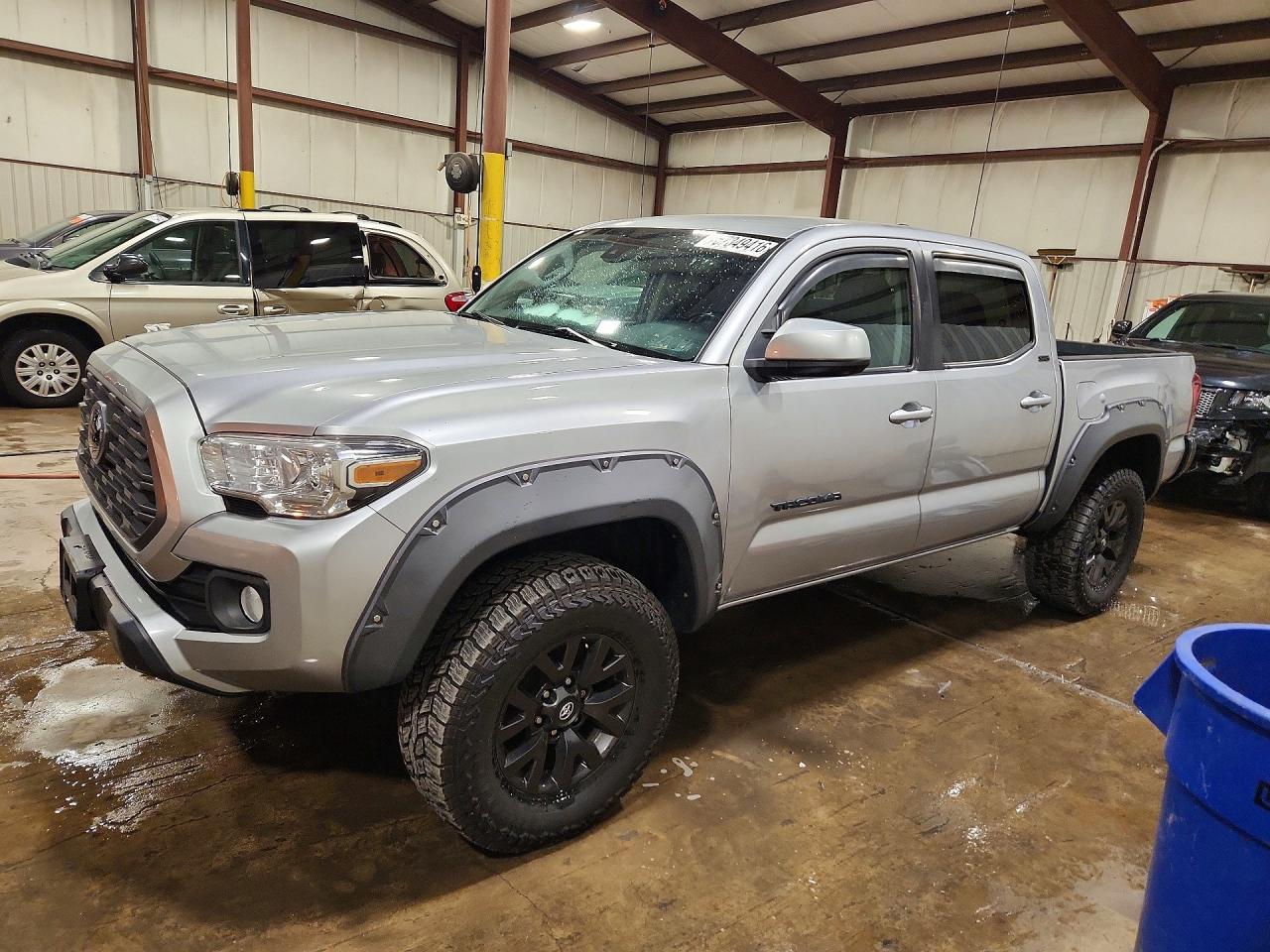 2022 Toyota Tacoma Sr5 V6 - zdjęcie główne