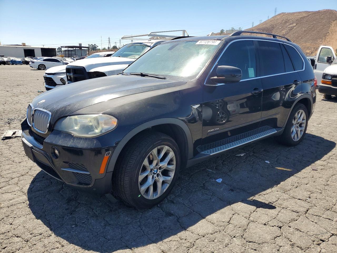 2013 BMW X5 xDrive35I - zdjęcie główne