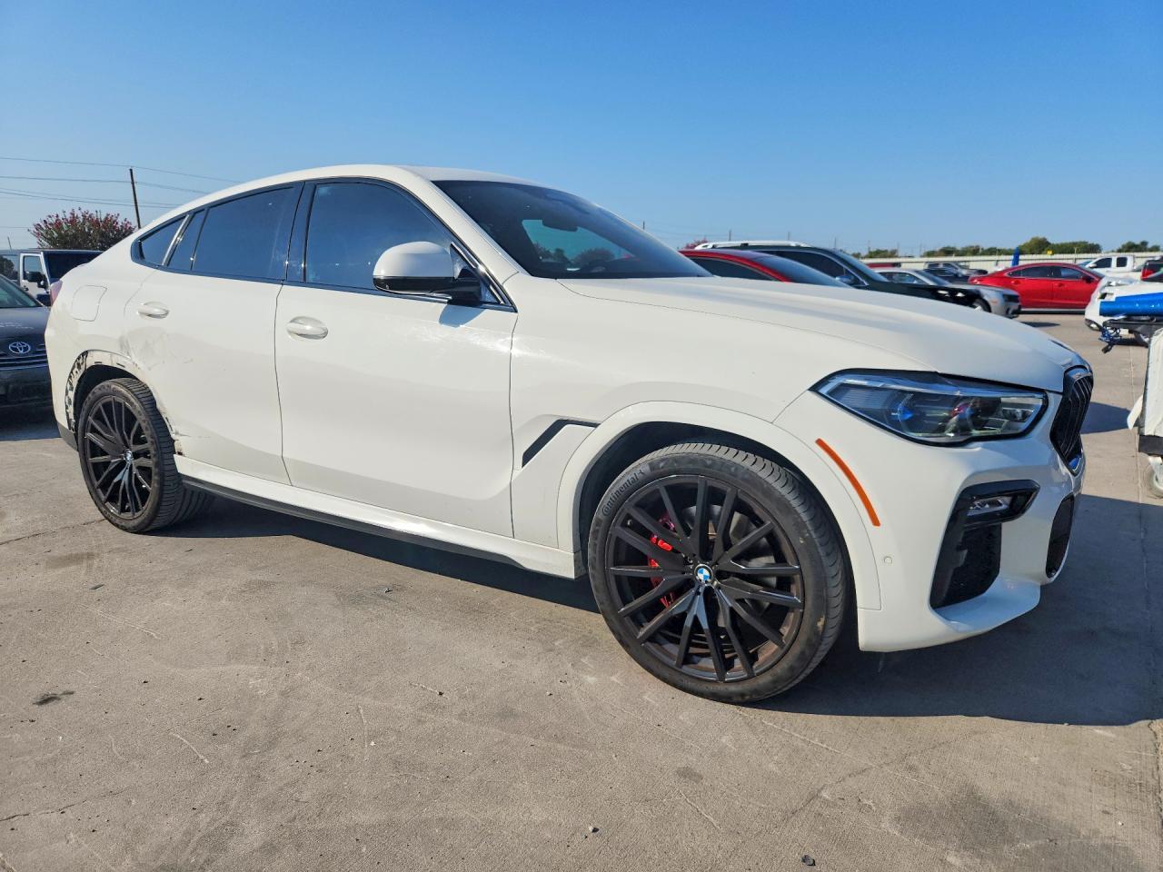 2021 BMW X6 xDrive40I - zdjęcie 4