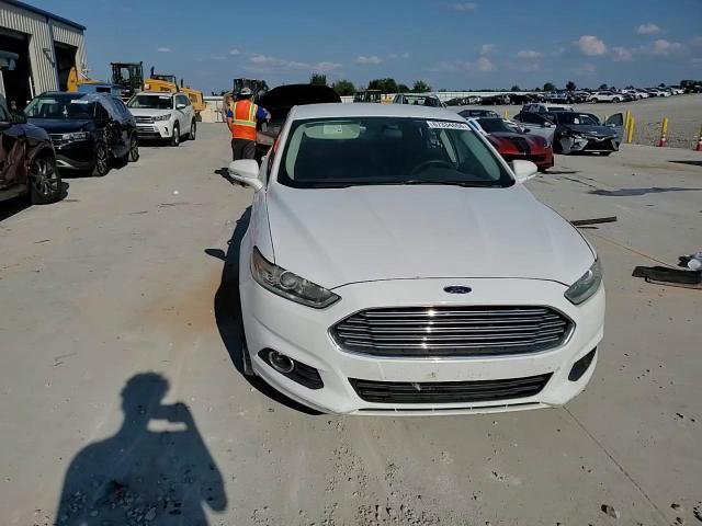 2015 Ford Fusion Se - zdjęcie 13