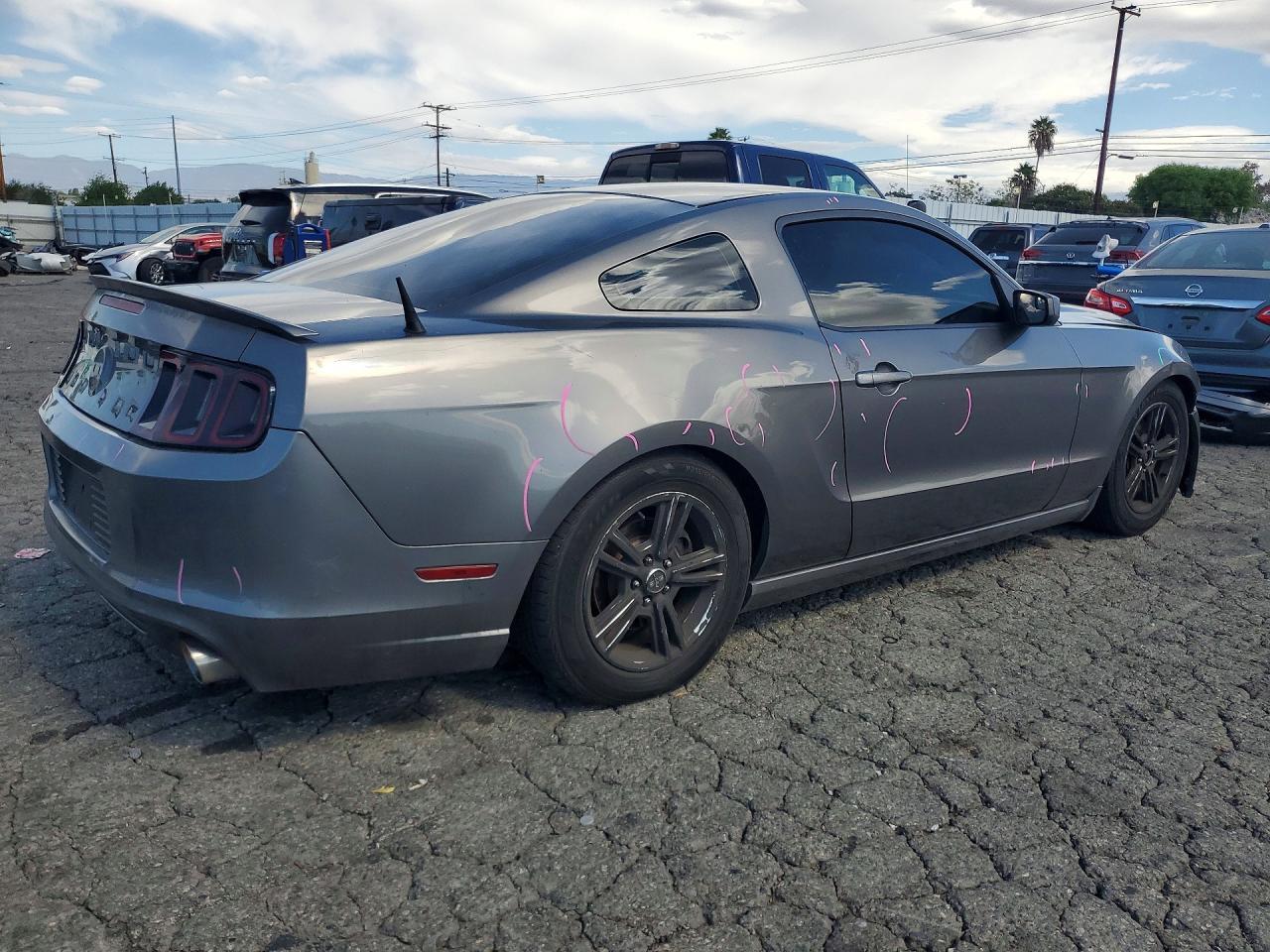 2013 Ford Mustang - zdjęcie 3