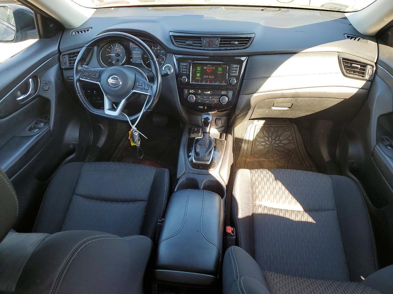 2020 Nissan Rogue Sv - zdjęcie 8