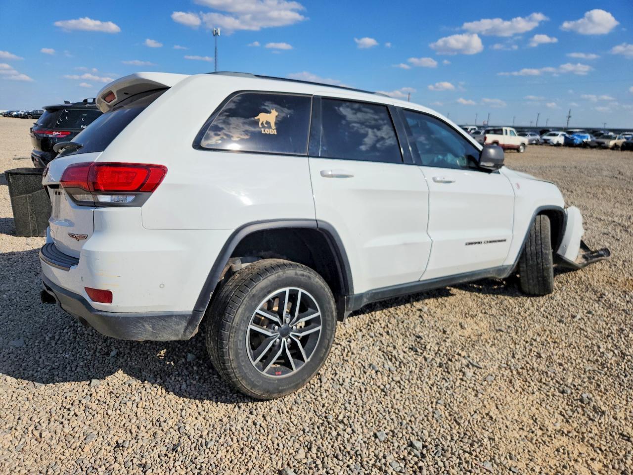 2019 Jeep Grand Cherokee Trailhawk - zdjęcie 3