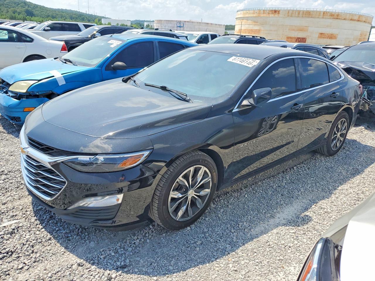 2020 Chevrolet Malibu Lt - zdjęcie główne