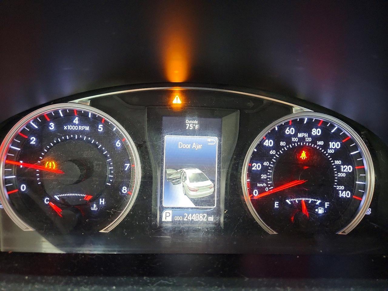 2015 Toyota Camry Se - zdjęcie 9