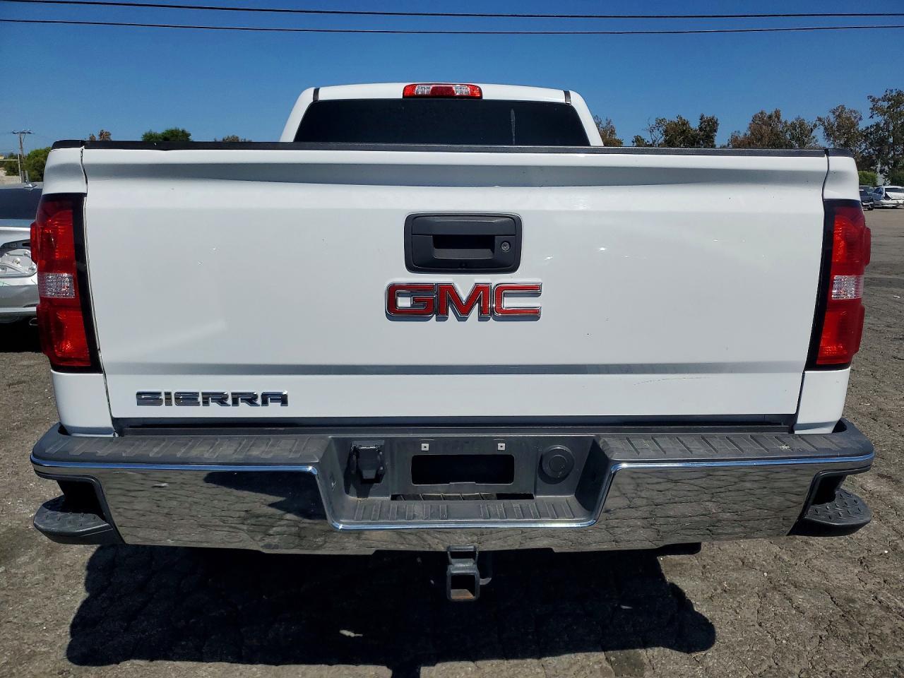 2018 GMC Sierra C1500 - zdjęcie 6