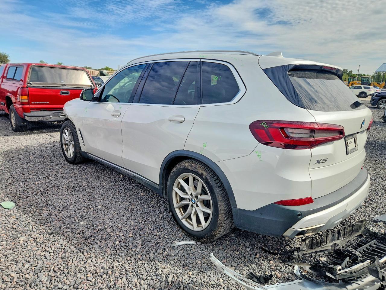 2021 BMW X5 - zdjęcie 2