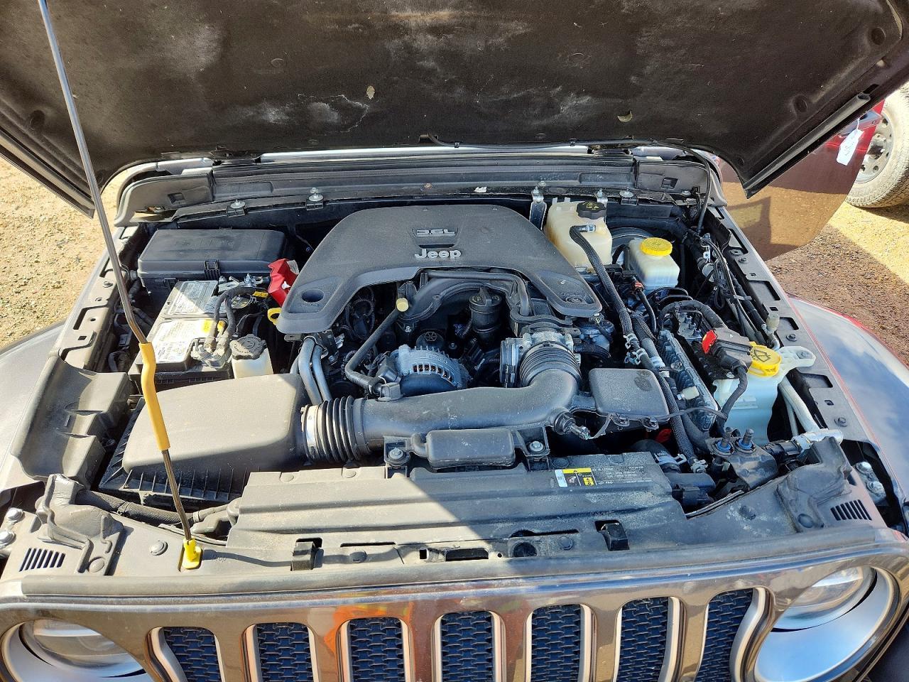 2019 Jeep Wrangler Unlimited Sahara - zdjęcie 12