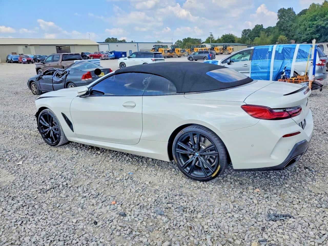 2023 BMW 840I - zdjęcie 2