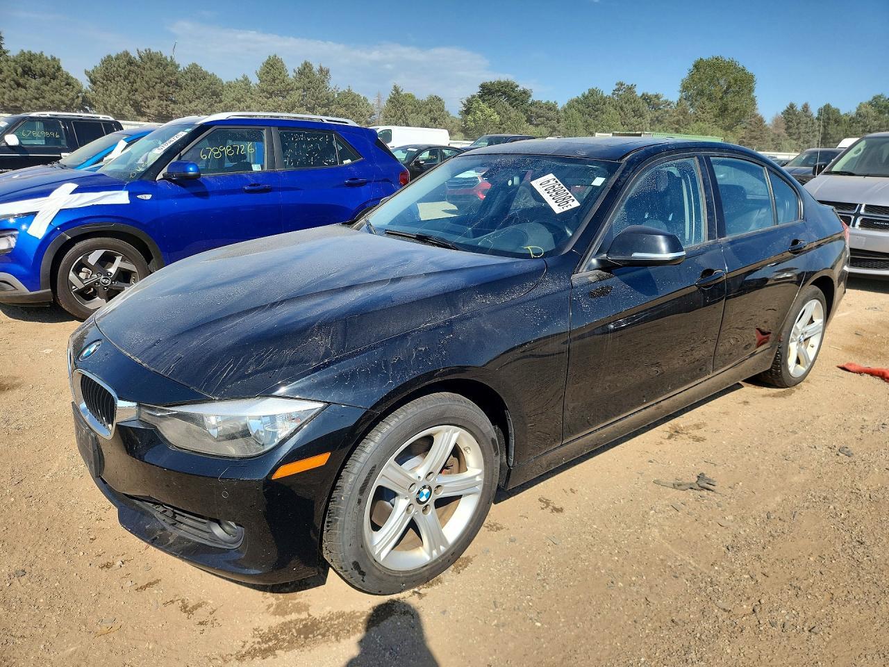 2014 BMW Seria 3 328i - zdjęcie główne