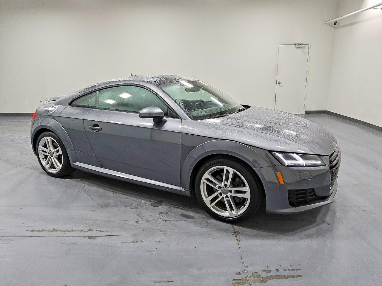 Audi TT Coupe - zdjęcie 4