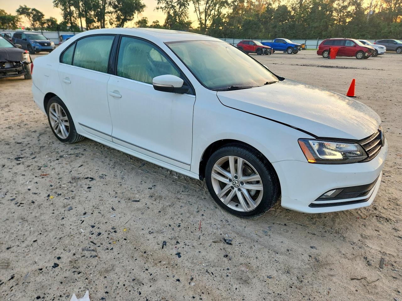 2017 Volkswagen Jetta Sel - zdjęcie 4