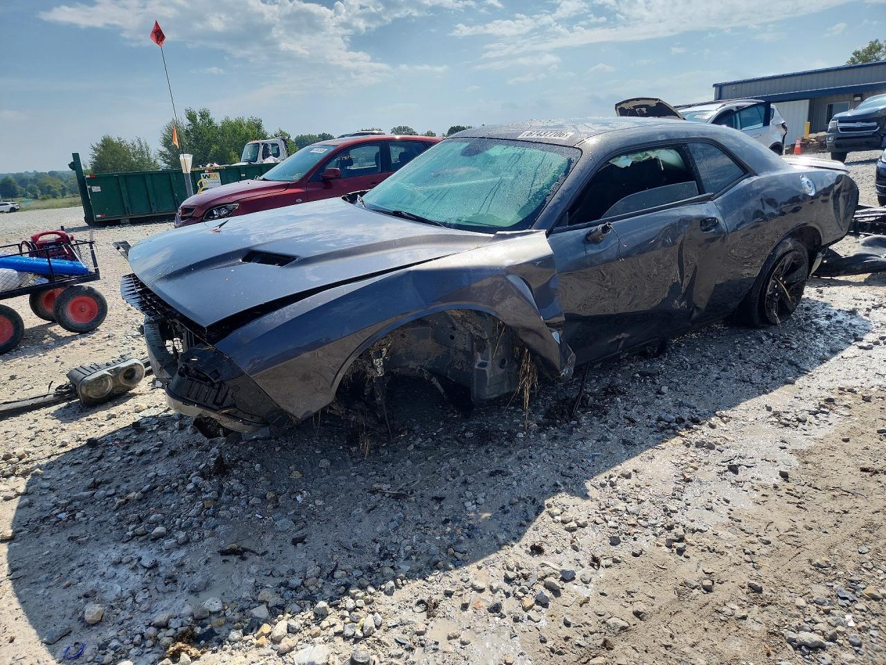 2021 Dodge Challenger Sxt - zdjęcie główne