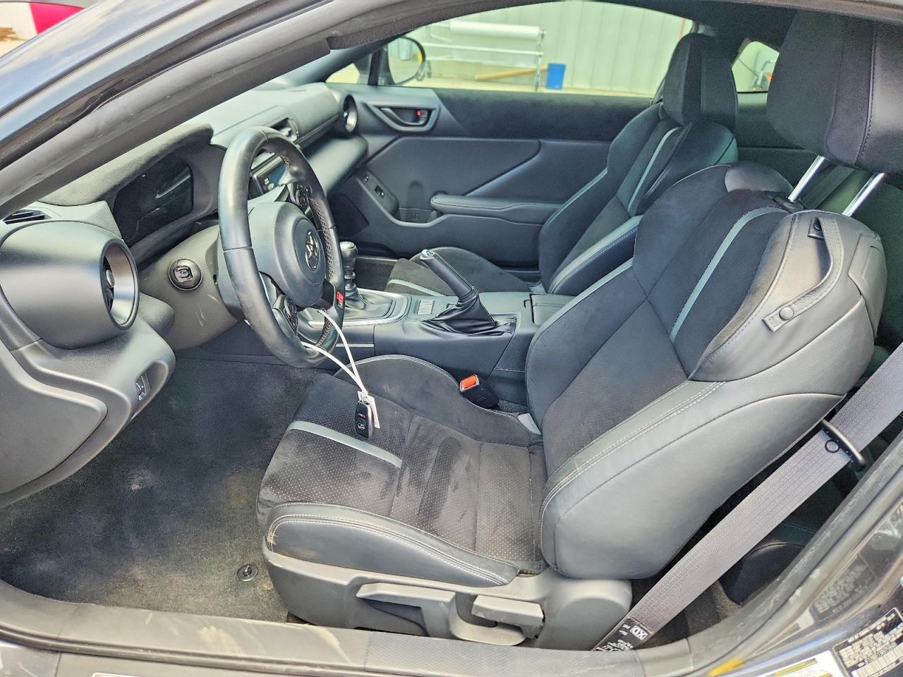 2024 Toyota Gr 86 Premium - zdjęcie 7