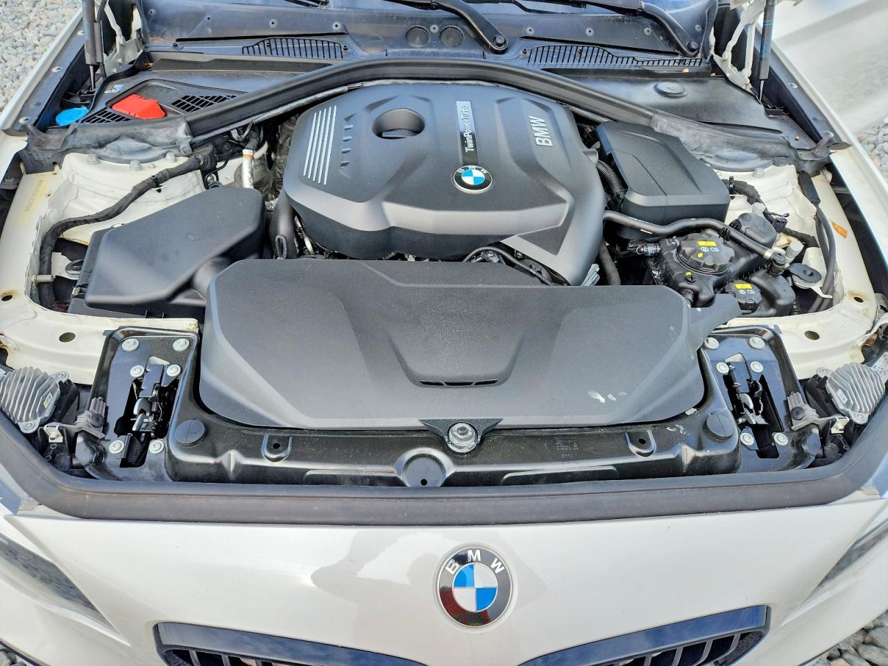 2020 BMW 230I xDrive - zdjęcie 11