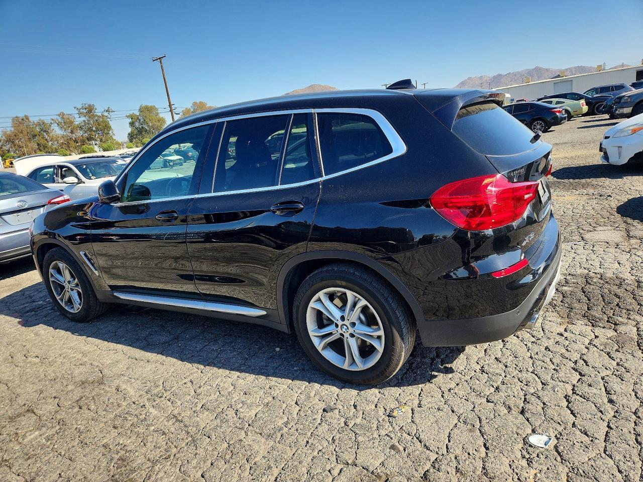 2019 BMW X3 Sdrive30I - zdjęcie 2