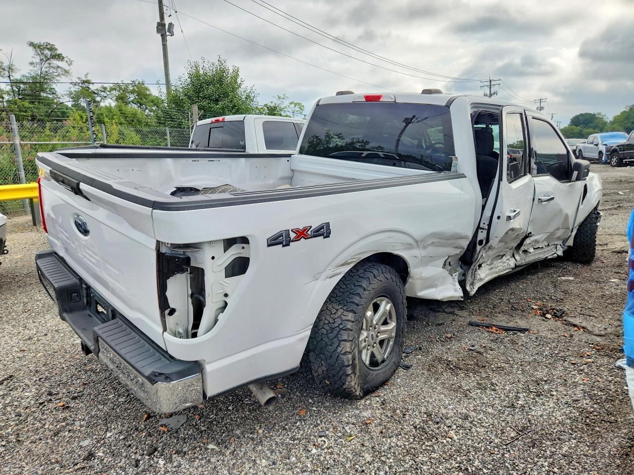 Ford F-150 - zdjęcie 3