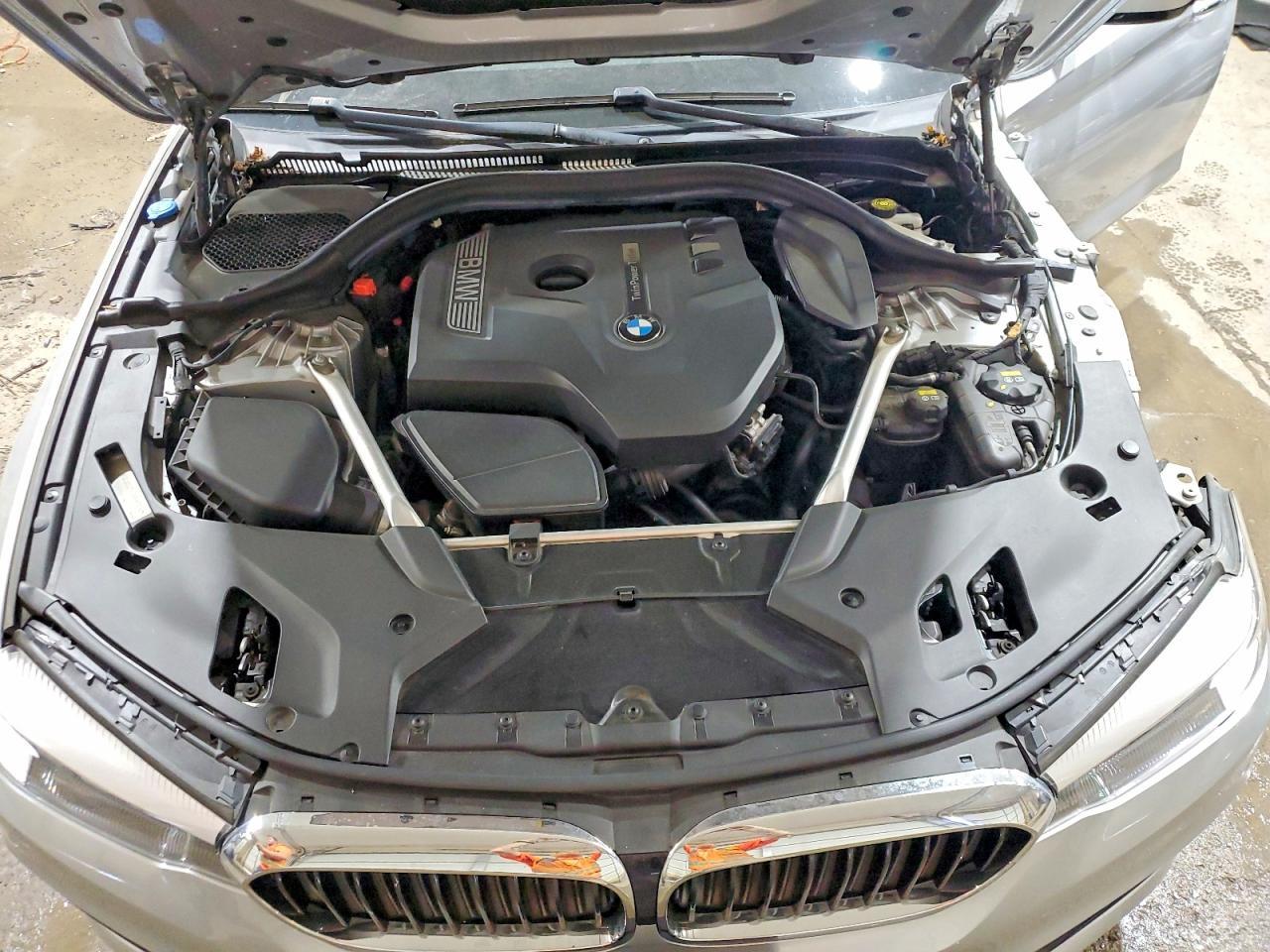 2018 BMW Seria 5 530i - zdjęcie 11