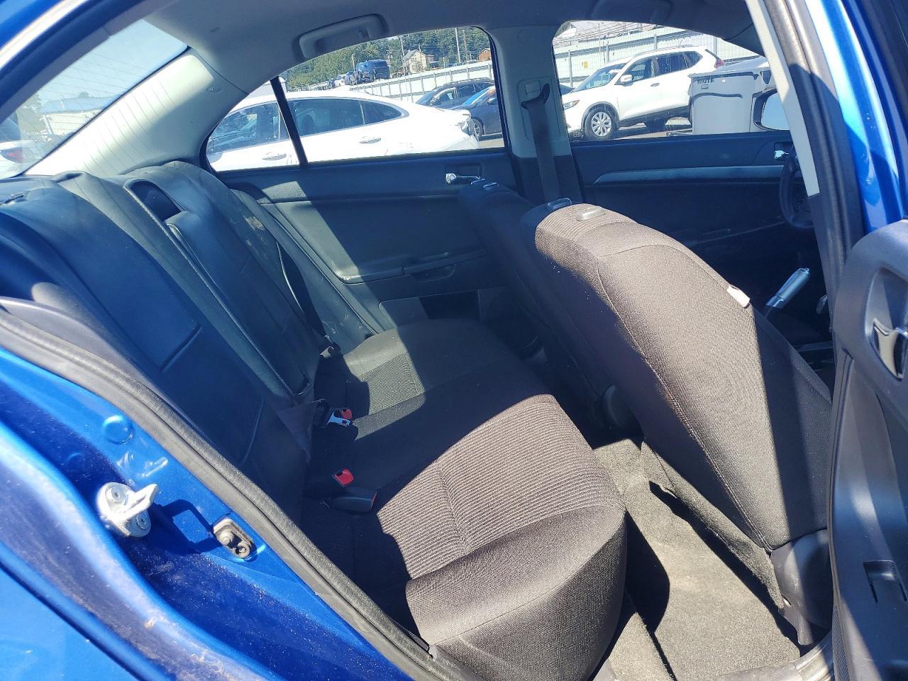 2015 Mitsubishi Lancer Se - zdjęcie 10