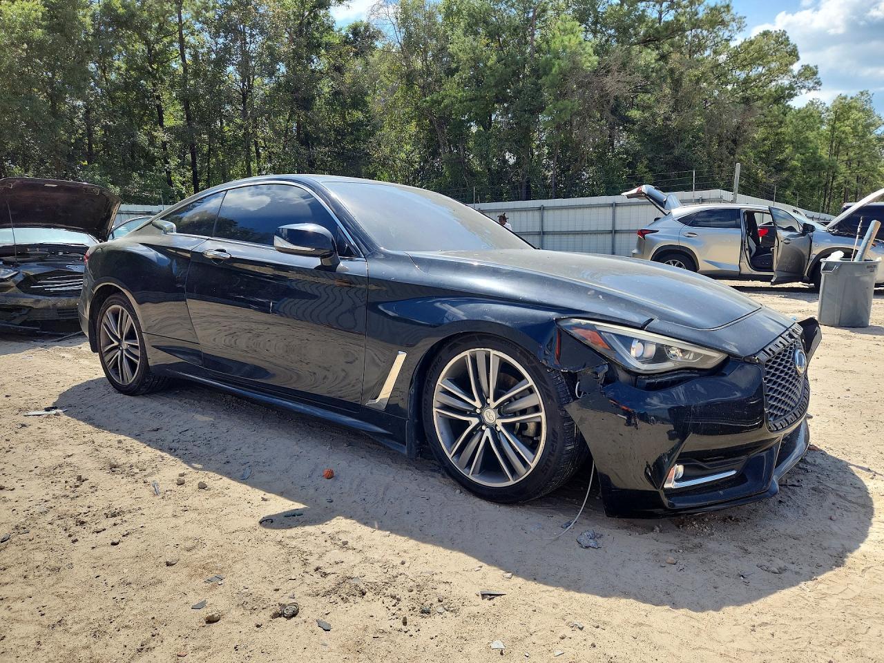 2017 Infiniti Q60 3.0T Premium - zdjęcie 4