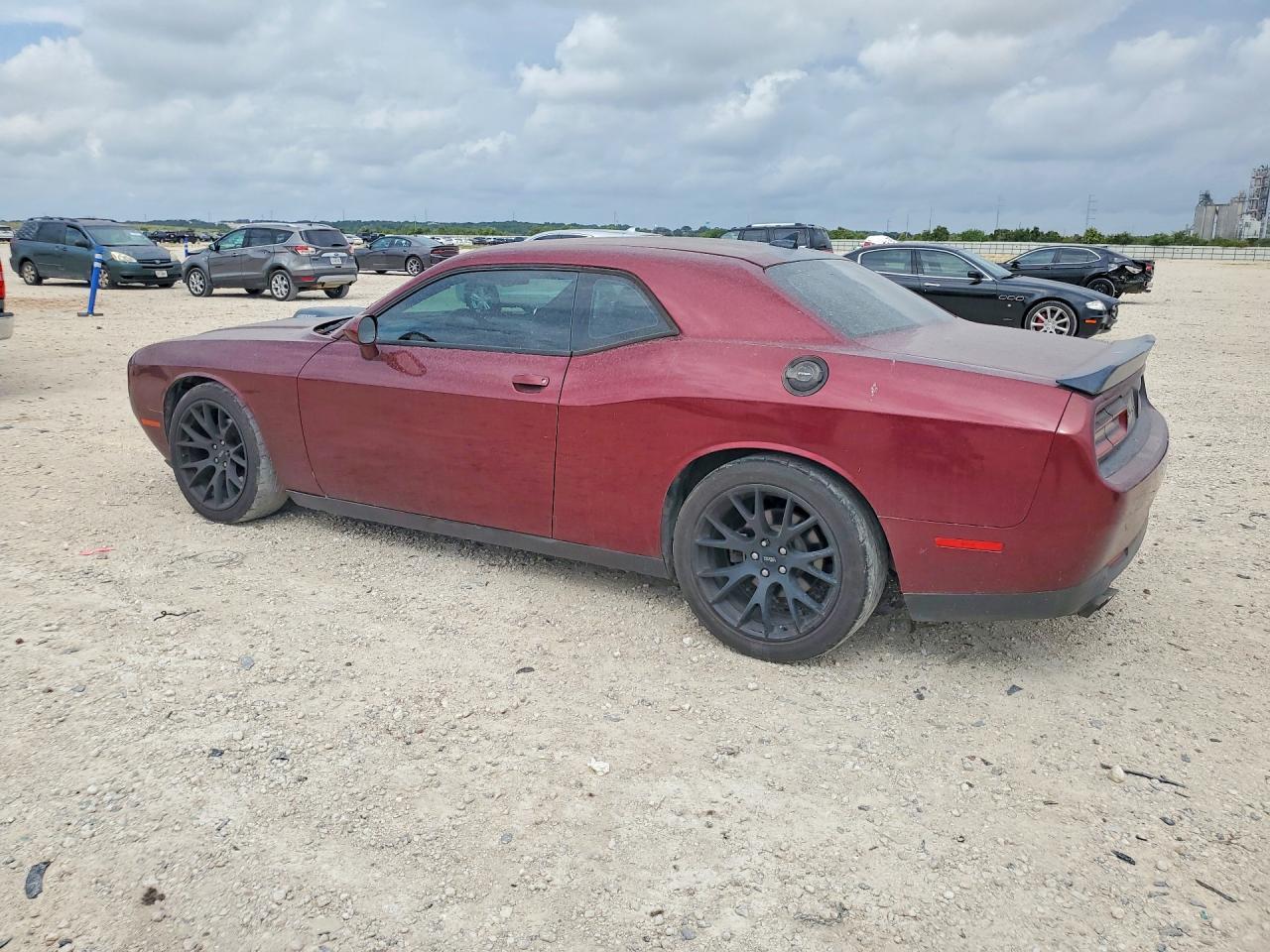 2017 Dodge Challenger R/T - zdjęcie 2