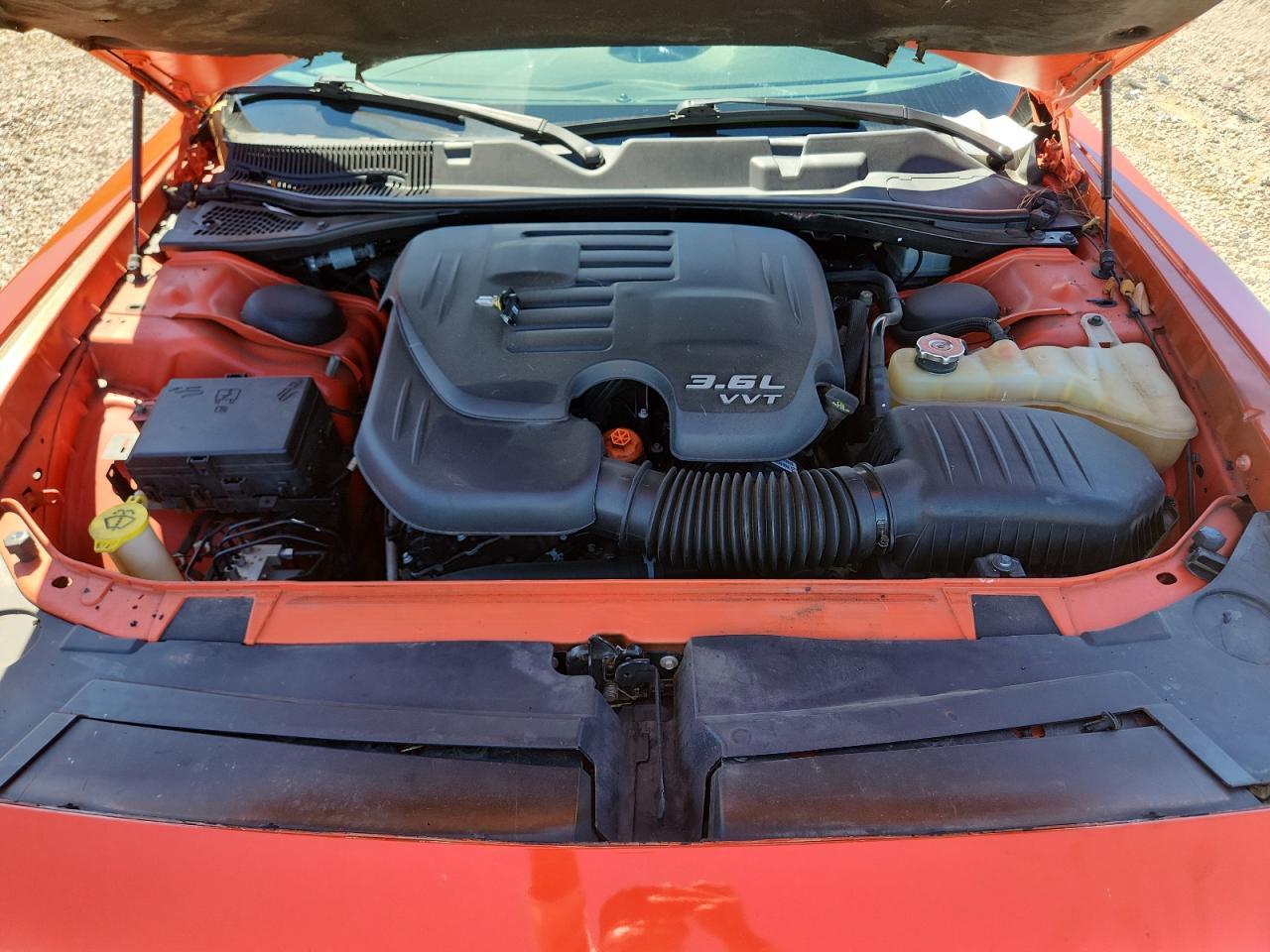 2016 Dodge Challenger Sxt - zdjęcie 11