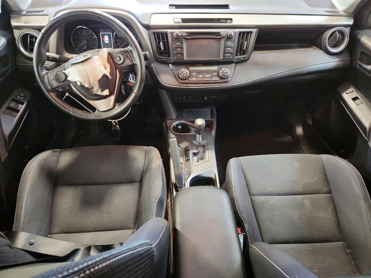 2017 Toyota Rav4 Xle - zdjęcie 8