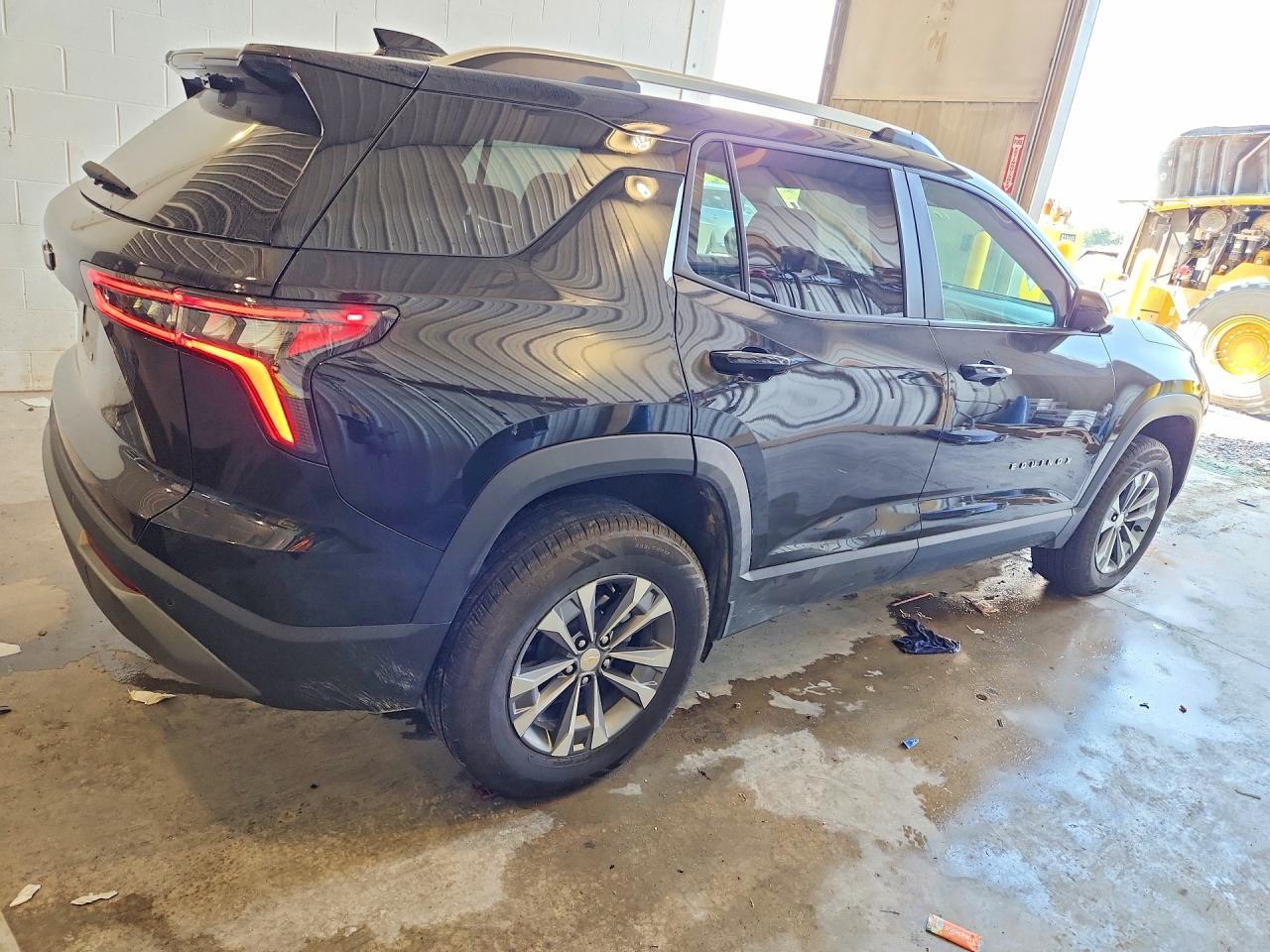 2025 Chevrolet Equinox Lt - zdjęcie 3