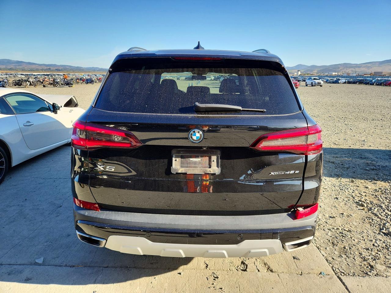2022 BMW X5 xDrive45E - zdjęcie 6