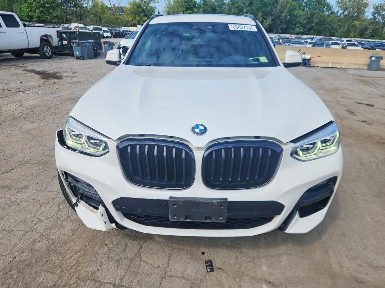 2021 BMW X3 xDrivem40I - zdjęcie 5