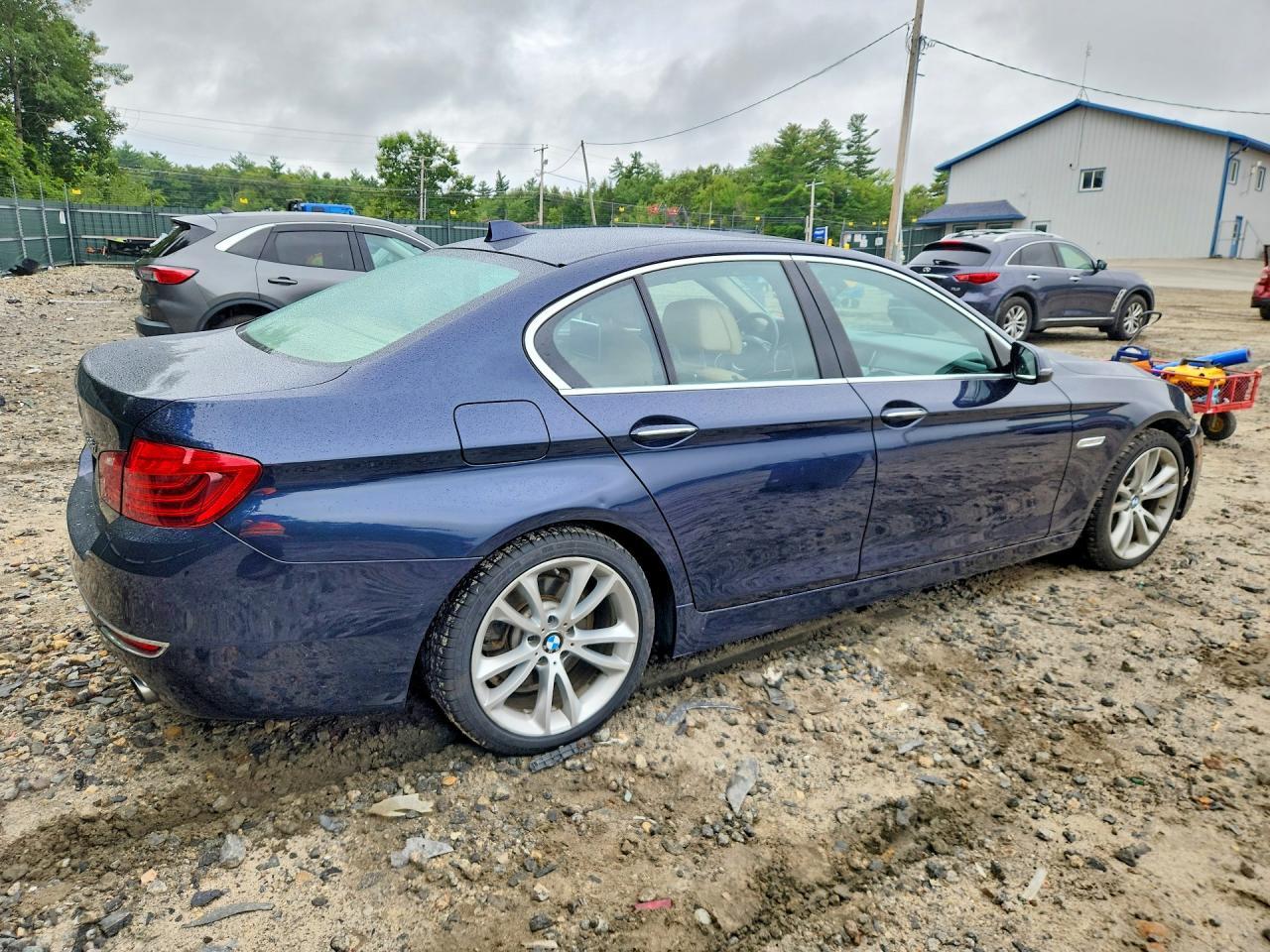 2015 BMW Seria 5 535i - zdjęcie 3