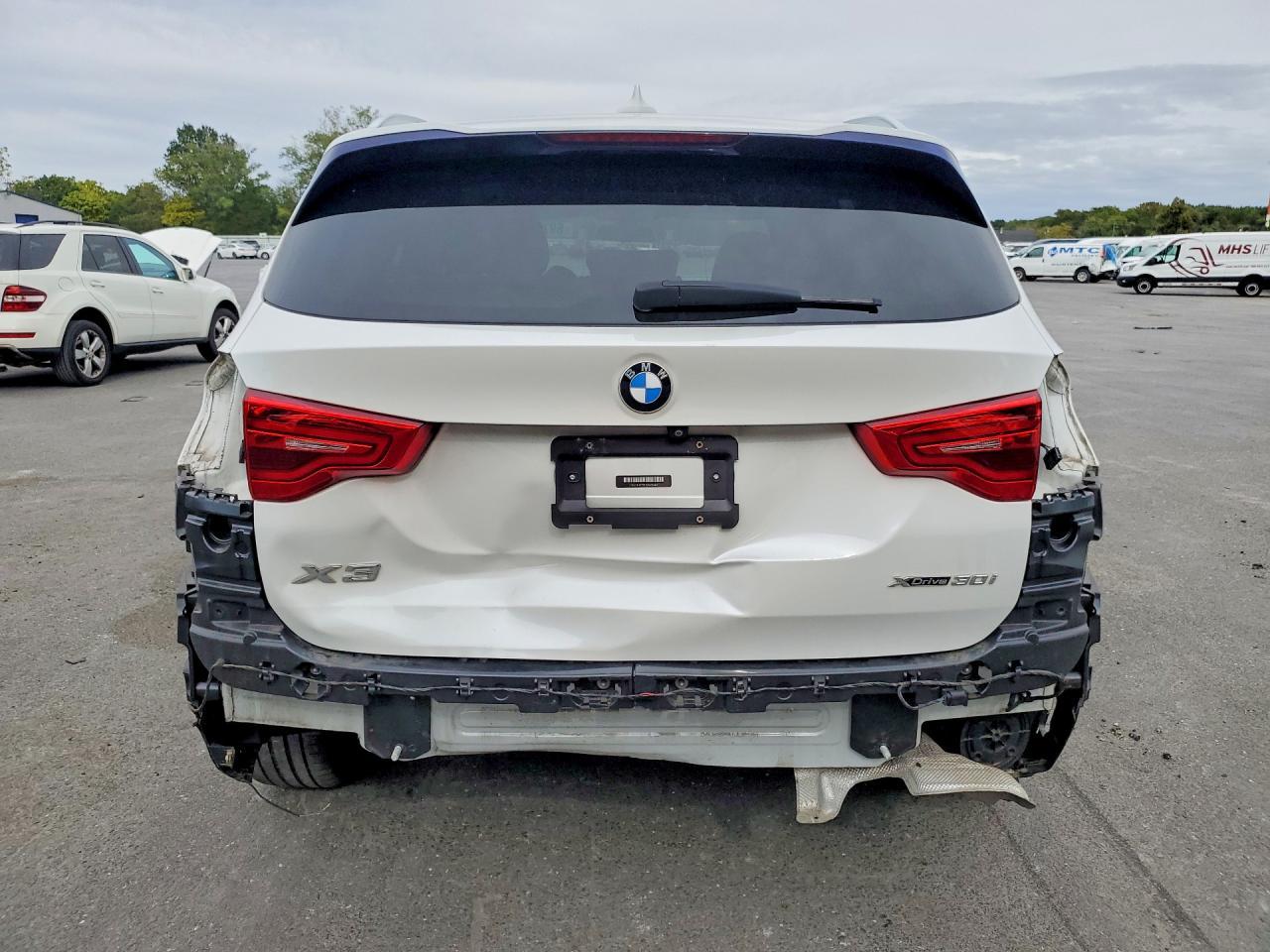 2018 BMW X3 xDrive30I - zdjęcie 6
