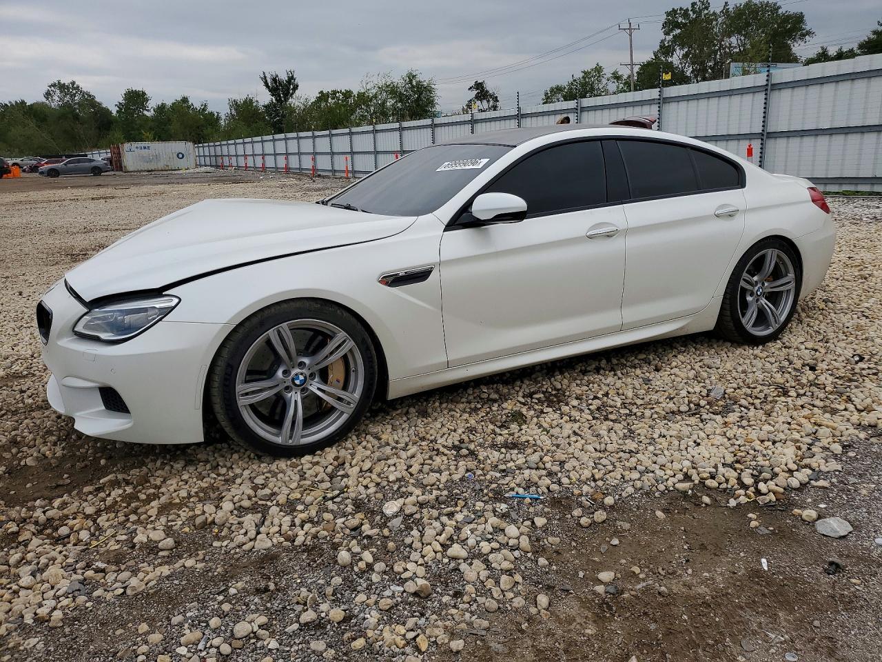 2016 BMW M6 Gran Coupe - zdjęcie główne