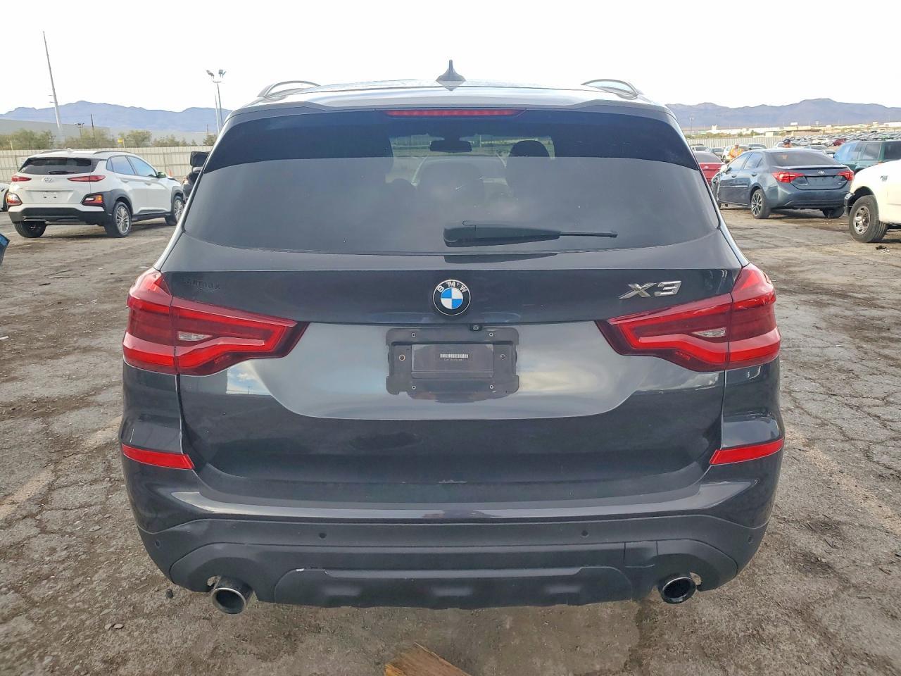 2018 BMW X3 xDrive30I - zdjęcie 6