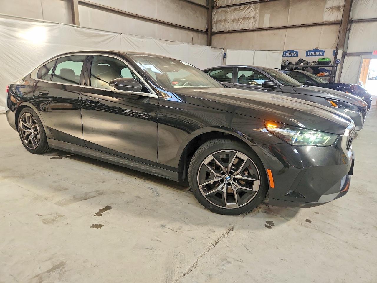 2026 BMW 530 Xi - zdjęcie 4