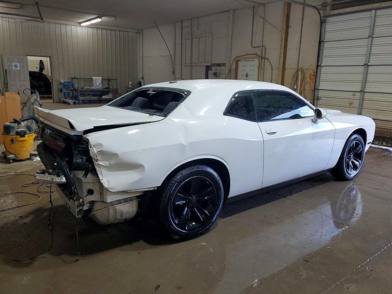 2019 Dodge Challenger Sxt - zdjęcie 3