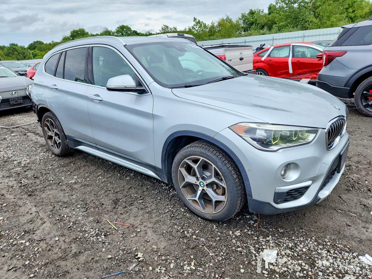 2018 BMW X1 Sdrive28I - zdjęcie 4