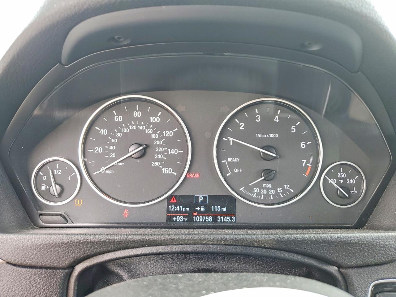 2014 BMW 320 I xDrive - zdjęcie 9
